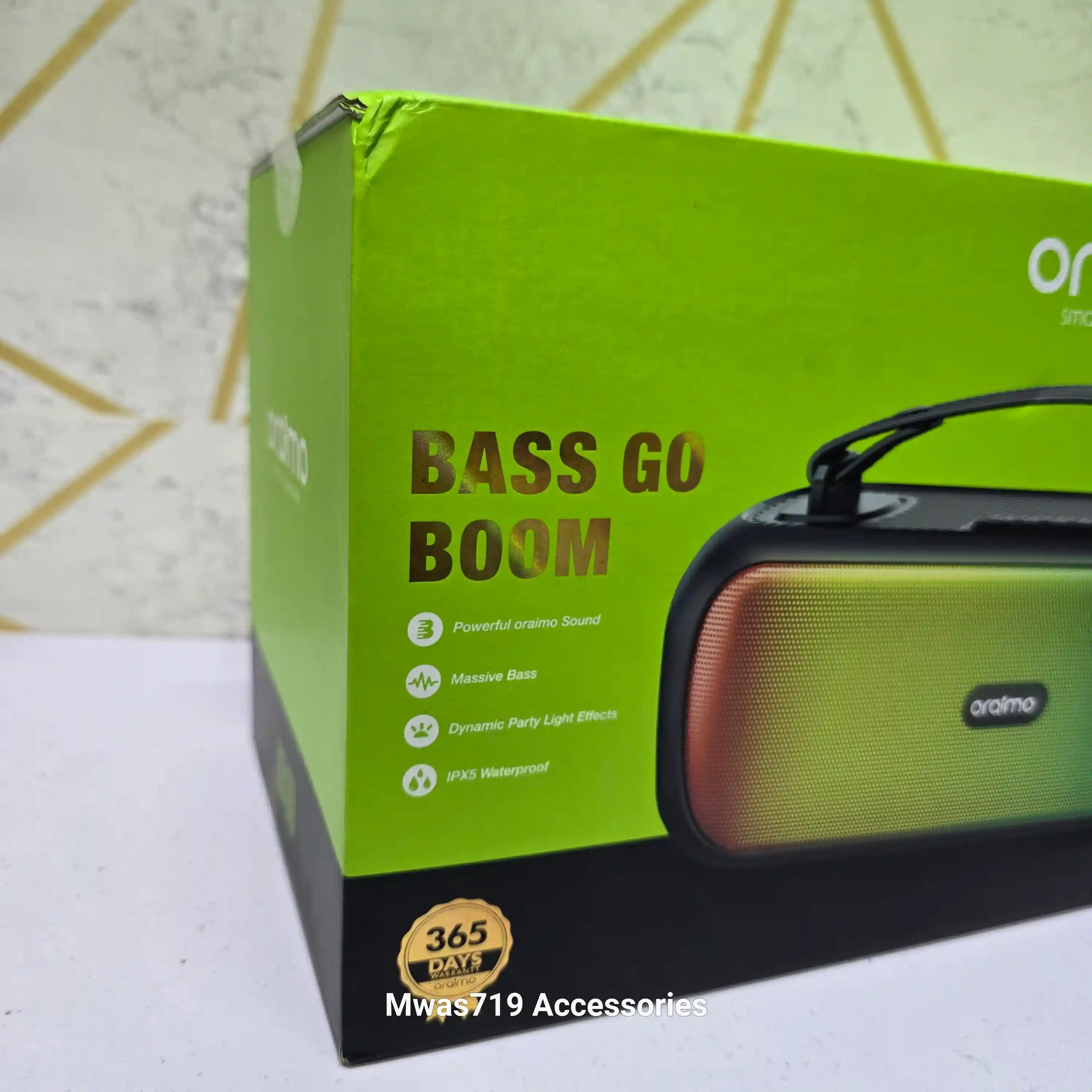 Carousel slide 2 for Oraimo Boom