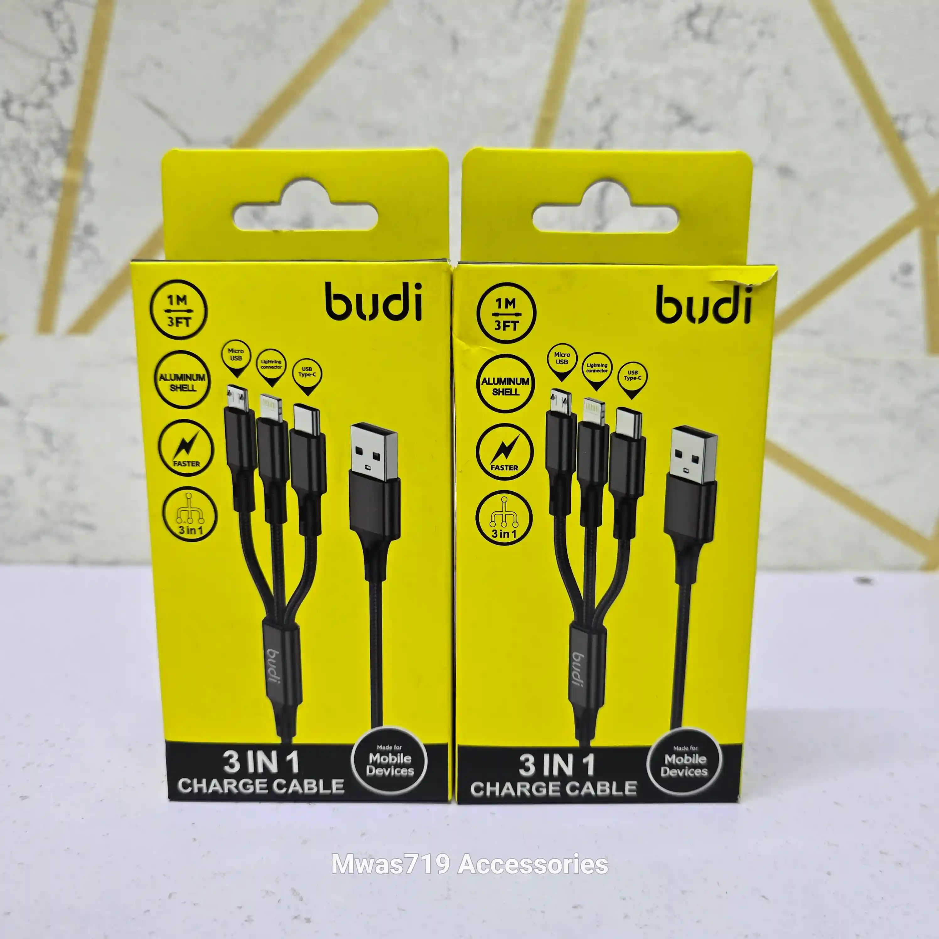 Carousel slide 1 for Budi 3 in 1 Cable
